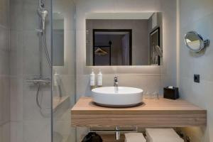 Kupatilo u objektu Radisson Hotel Graz