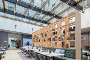 Restoran ili drugo mesto za obedovanje u objektu Radisson Hotel Graz
