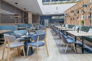 Restoran ili drugo mesto za obedovanje u objektu Radisson Hotel Graz