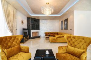 プリモシュテンにあるVilla Golden Lionのギャラリーの写真