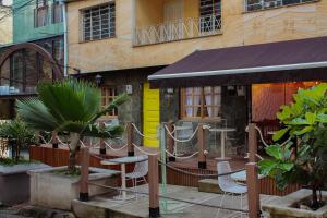 Το κτήριο όπου στεγάζεται  το hostel