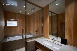 Baðherbergi á 滔々 倉敷民藝館南の宿 toutou, Mingeikan Minami no Yado