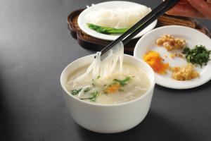 酒店内部或周边提供的食物