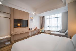 תמונה מהגלריה של Poltton International Apartment - Guangzhou Panyu Government Affairs Center בXuwen