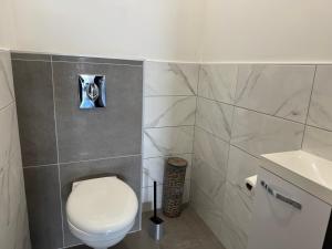 Kúpeľňa v ubytovaní Maison avec jacuzzi et sauna
