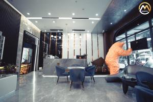Posezení v ubytování Hotel Serviced Apartments Top One Infinity Pool with View of 360 Degree