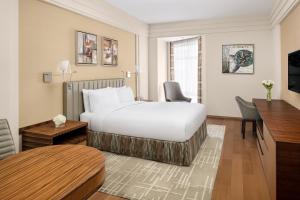 Postel nebo postele na pokoji v ubytování InterContinental Al Khobar by IHG