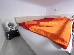 Posteľ alebo postele v izbe v ubytovaní Junior Orange Apartment next to Danube