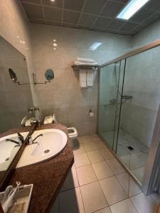 Koupelna v ubytování Zuut hotel