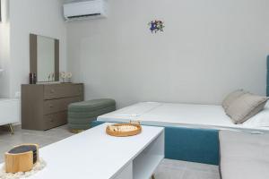 Posezení v ubytování Elegant Apartment Piraeus
