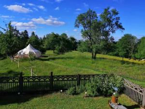 Zahrada ubytování La Louve Chez Valérie