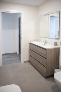 A bathroom at Casa en Tarela, Porto do Son
