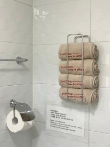 Koupelna v ubytování 10minutes from Korea University#cozy house#동대문 + 21 fotografií