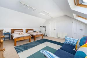 Postel nebo postele na pokoji v ubytování Property 464 - Claddaghduff