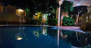 Πισίνα στο ή κοντά στο Large Villa with pool +2 φωτογραφίες