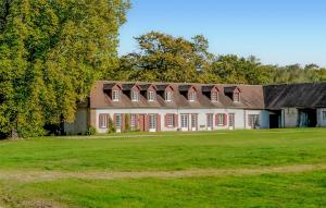 Zahrada ubytování Amazing Home In Ligny Le Ribault