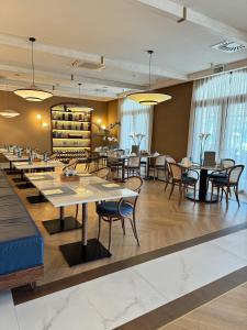 Veitingastaður eða matsölustaður á Hotel Pine