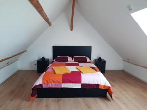 Postel nebo postele na pokoji v ubytování Duplex avec vue sur mer-La Rose des Vents