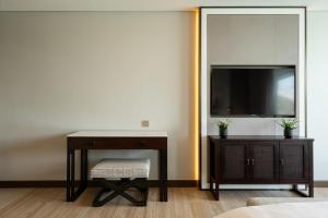 Fotografie z fotogalerie ubytování Magnificent apt in a Laguna on the lake shore v destinaci pláž
