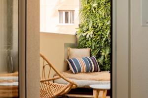 Chambre au bord du lac Léman的阳台或露台