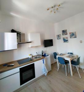 Kuchyň nebo kuchyňský kout v ubytování Dimora Giovanni + 7 fotografií