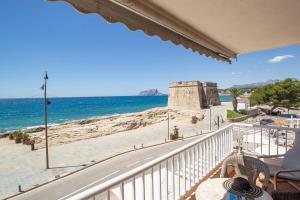Fotografie z fotogalerie ubytování Apto Castillo Vistamar 1a Línea Nova Sun Holiday v destinaci Moraira
