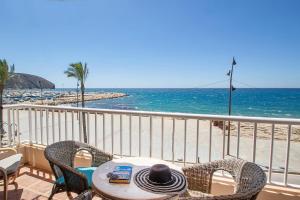 Fotografie z fotogalerie ubytování Apto Castillo Vistamar 1a Línea Nova Sun Holiday v destinaci Moraira