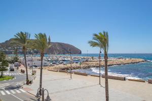 Fotografie z fotogalerie ubytování Apto Castillo Vistamar 1a Línea Nova Sun Holiday v destinaci Moraira