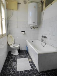 Koupelna v ubytování Guesthouse Franko
