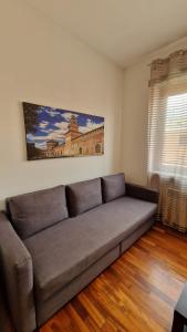 A seating area at Style Homes Brera San Marco 29