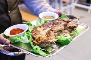 酒店内部或周边提供的食物
