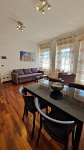 A seating area at Style Homes Brera San Marco 29