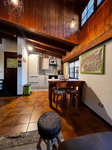 Η κουζίνα ή μικρή κουζίνα στο Maison I Love Mont Blanc