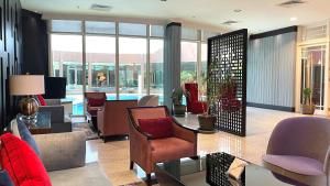 Posezení v ubytování Ramada Hotel & Suites by Wyndham Al Qassim