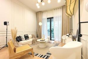 Posezení v ubytování Dooga Ins-Creamyhouse Projector + 39 fotografií