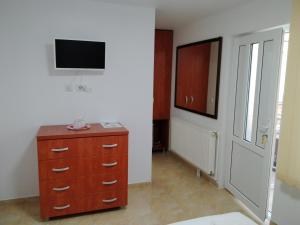 TV a/nebo společenská místnost v ubytování Casa A&V