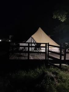 Fotografie z fotogalerie ubytování Glamping C Selva Tenda Quercia v destinaci Piano Porlezza
