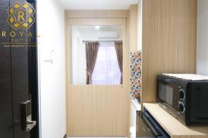 Η κουζίνα ή μικρή κουζίνα στο Royal Suites Studio 10RS - Citra Plaza Nagoya