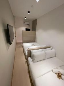 TV a/nebo společenská místnost v ubytování SWM Hotel