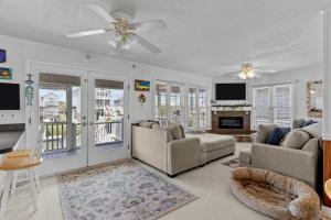 Gallery image of Fore Buoys in Ocean Isle Beach