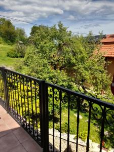 Vonkajšia záhrada v ubytovaní Harmónia Wellness Villa