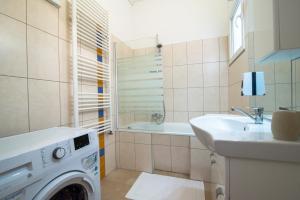 Light design apartment close to City park&Bath 1063 Budapest, Kmety György utca 20 kép - 2