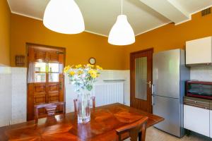 Kuchyň nebo kuchyňský kout v ubytování Residenza del Lago + 8 fotografií