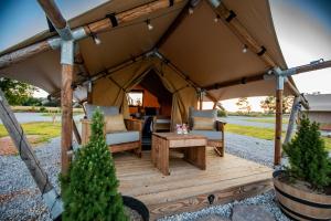 Zahrada ubytování Roaring River Luxury Adventure Tent #15