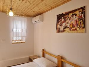 Gallery image of Tony's Terrace in Gjirokastër