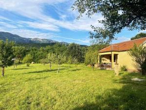 Gallery image of Green Cottage in Podgorica