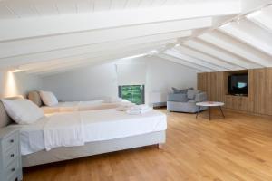Gallery image of Aquamarina Villas in Lefkada Town