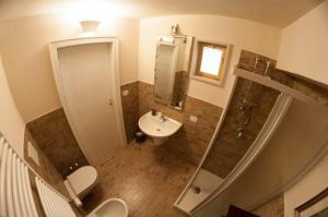 Koupelna v ubytování B&B Liberty + 25 fotografií