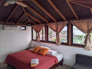 Postel nebo postele na pokoji v ubytování Sun Island