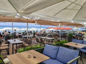 Εστιατόριο ή άλλο μέρος για φαγητό στο Elaia Luxury Home